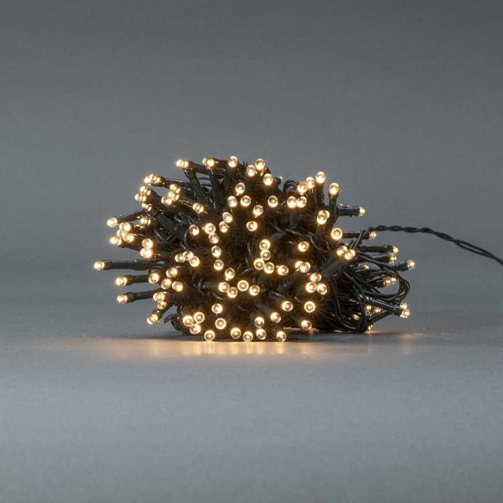 Nedis Julbelysning | Sträng | 192 LED\'s | Varm Vit | 14.40 m | Ljuseffekter: 7 | Inomhus eller Utomhus | Batteridriven i gruppen HEMELEKTRONIK / Belysning / LED-slingor hos TP E-commerce Nordic AB (C14799)