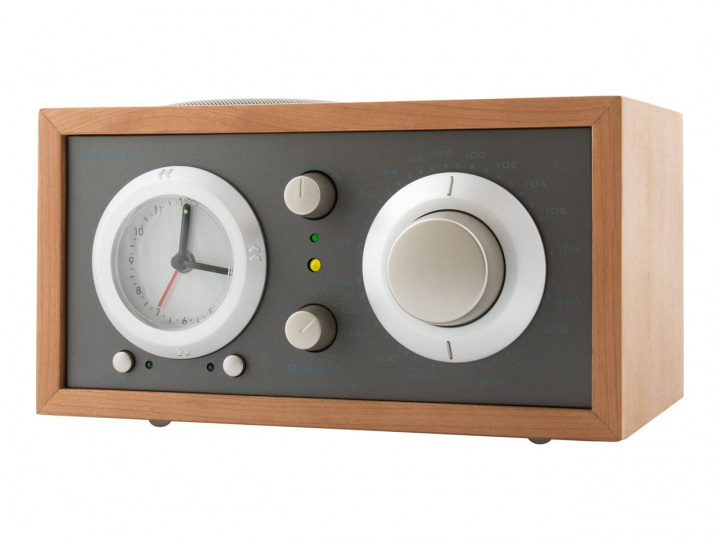 Tivoli Audio Klockradio Model Three BT USB Cherry/Taupe i gruppen HEMELEKTRONIK / Ljud & Bild / Hemmabio, HiFi & Bärbart / Radio & Väckarklockor / Klockradio hos TP E-commerce Nordic AB (C19760)