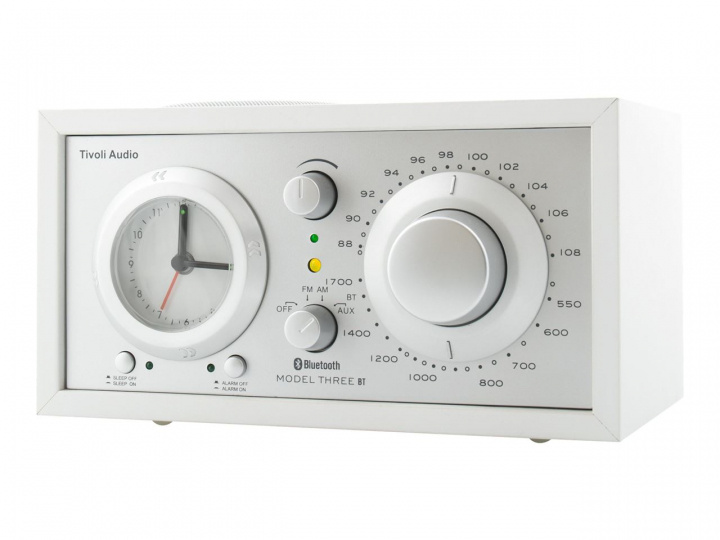 Tivoli Audio Klockradio Model Three BT USB White i gruppen HEMELEKTRONIK / Ljud & Bild / Hemmabio, HiFi & Bärbart / Radio & Väckarklockor / Klockradio hos TP E-commerce Nordic AB (C19762)