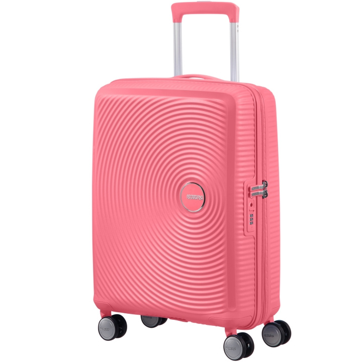 American Tourister Soundbox Kabinväska Exp. 55 Sun Kissed Coral i gruppen SPORT, FRITID & HOBBY / Resetillbehör / Resväskor hos TP E-commerce Nordic AB (C22185)