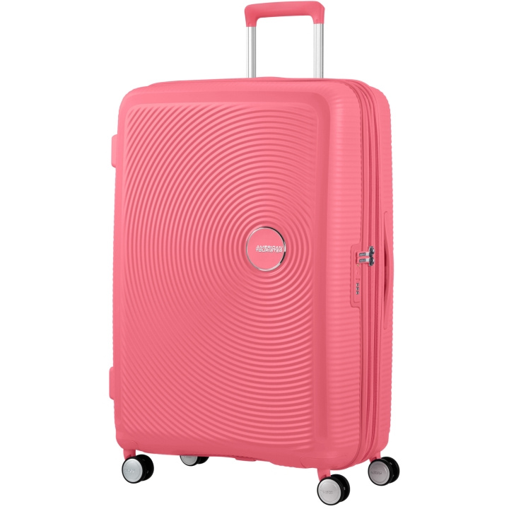 American Tourister Soundbox Resväska 77 Exp. Sun Kissed Coral i gruppen SPORT, FRITID & HOBBY / Resetillbehör / Resväskor hos TP E-commerce Nordic AB (C22191)