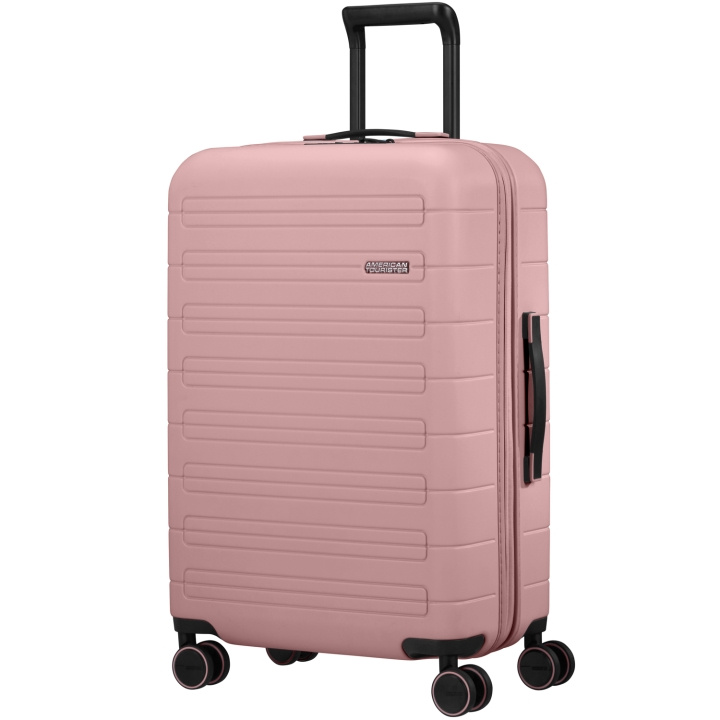 American Tourister Novastream Resväska Exp 67 Vintage Pink i gruppen SPORT, FRITID & HOBBY / Resetillbehör / Resväskor hos TP E-commerce Nordic AB (C22206)