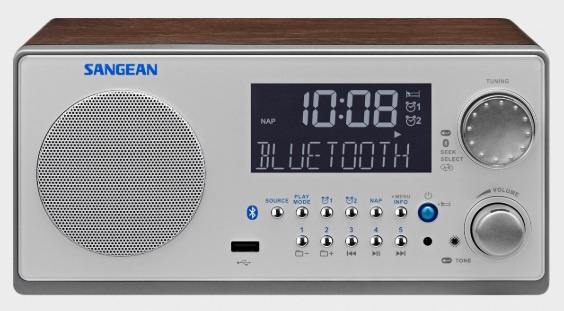 Sangean WR22 Bordsradio med Bluetooth i gruppen HEMELEKTRONIK / Ljud & Bild / Hemmabio, HiFi & Bärbart / Radio & Väckarklockor / Radio hos TP E-commerce Nordic AB (C22384)