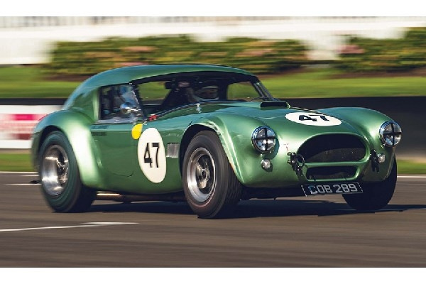 SCALEXTRIC Shelby Cobra 289, COB289, Bill Shepherd i gruppen LEKSAKER, BARN- & BABYPRODUKTER / Radiostyrt / Bilbanor / Bilar hos TP E-commerce Nordic AB (C29659)