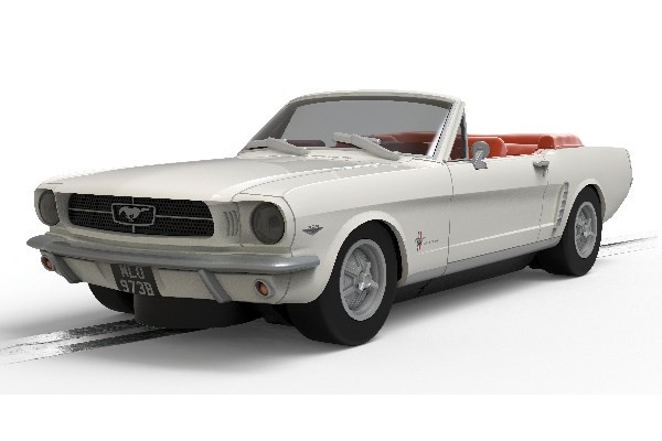 SCALEXTRIC James Bond Ford Mustang - Goldfinger 1:32 | LEKSAKER, BARN- & BABYPRODUKTER - Radiostyrt - Bilbanor - Bilar | GameStuff