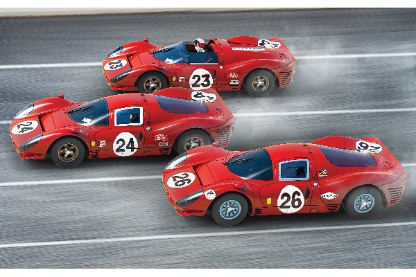 SCALEXTRIC 1967 Daytona 24 triple pack 1:32 i gruppen LEKSAKER, BARN- & BABYPRODUKTER / Radiostyrt / Bilbanor / Bilar hos TP E-commerce Nordic AB (C29710)
