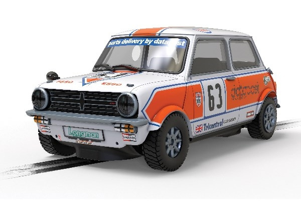 SCALEXTRIC Mini 1275GT - Data Post - Alan Curnow 1:32 i gruppen LEKSAKER, BARN- & BABYPRODUKTER / Radiostyrt / Bilbanor / Bilar hos TP E-commerce Nordic AB (C29717)