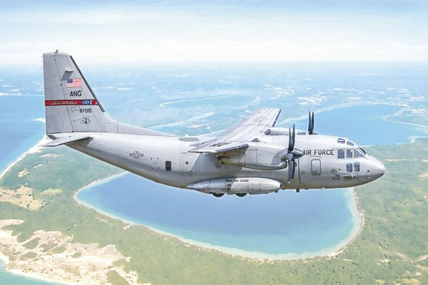 ITALERI 1.72 C-27A/J Spartan - G.222 i gruppen SPORT, FRITID & HOBBY / Hobby / Plastmodeller / Flyg/Helikoptrar hos TP E-commerce Nordic AB (C29759)