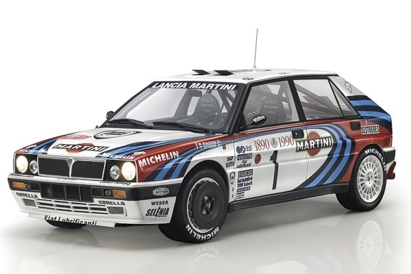 ITALERI 1:12 Lancia Delta HF Integrale 16V i gruppen SPORT, FRITID & HOBBY / Hobby / Plastmodeller / Bilar hos TP E-commerce Nordic AB (C29771)