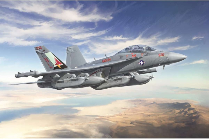 ITALERI 1:48 E/A-18G Growler i gruppen SPORT, FRITID & HOBBY / Hobby / Plastmodeller / Flyg/Helikoptrar hos TP E-commerce Nordic AB (C29830)