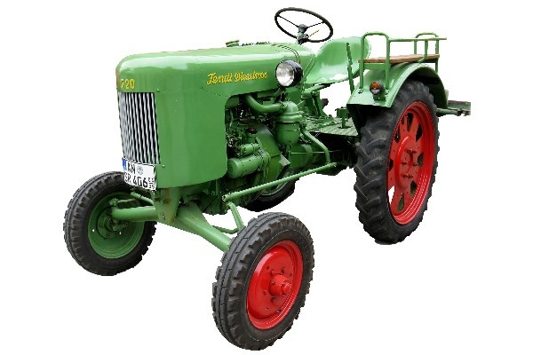 Revell Fendt F20 Diesel Tractor (easy click) 1:24 i gruppen SPORT, FRITID & HOBBY / Hobby / Plastmodeller / Bilar hos TP E-commerce Nordic AB (C29979)