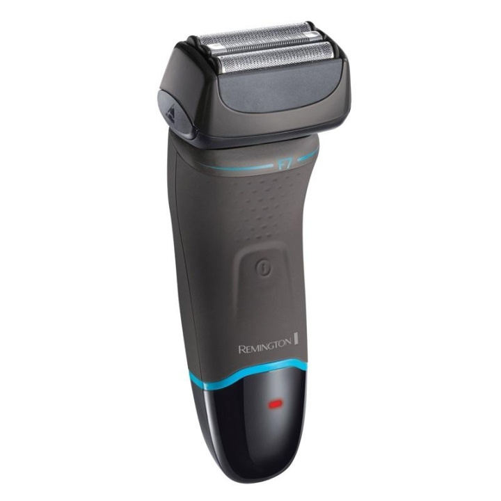 Remington Ultimate Series F7 Foil Shaver i gruppen SKÖNHET & HÄLSA / Hår & Styling / Rakning & Trimning / Rakapparater Tillbehör hos TP E-commerce Nordic AB (C30465)