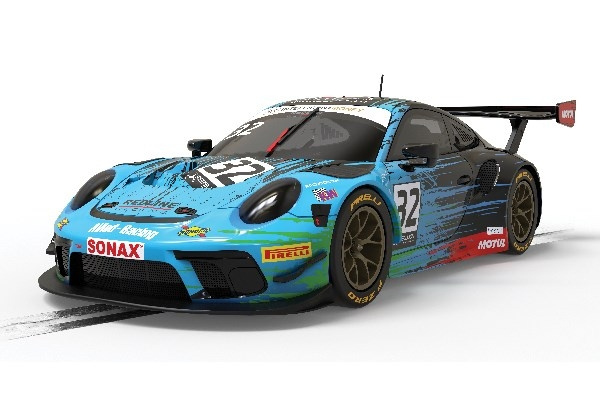  Scalextric Porsche 911 GT3 R, Redline Racing, Spa 2022 1:32 i gruppen LEKSAKER, BARN- & BABYPRODUKTER / Radiostyrt / Bilbanor / Bilar hos TP E-commerce Nordic AB (C30497)