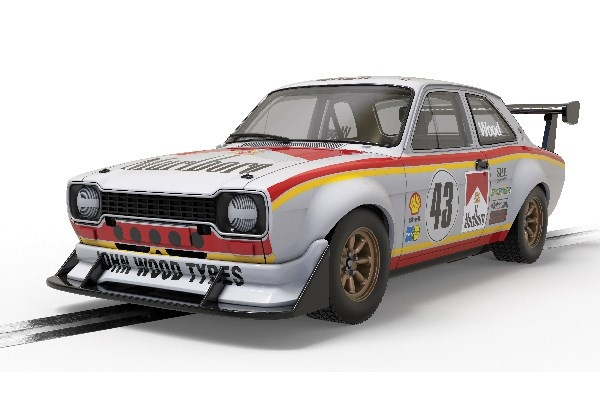 Scalextric Ford Escort MK1 RSR - Lea Wood 1:32 | LEKSAKER, BARN- & BABYPRODUKTER - Radiostyrt - Bilbanor - Bilar | GameStuff