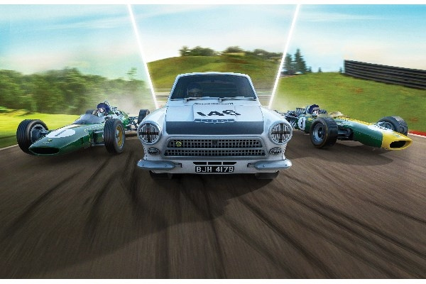 Scalextric Jim Clark Collection Triple Pack 1:32 i gruppen LEKSAKER, BARN- & BABYPRODUKTER / Radiostyrt / Bilbanor / Bilar hos TP E-commerce Nordic AB (C30519)