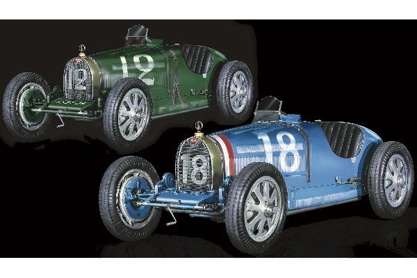 ITALERI 1:12 Bugatti Type 35B i gruppen SPORT, FRITID & HOBBY / Hobby / Plastmodeller / Bilar hos TP E-commerce Nordic AB (C30543)