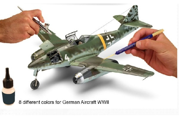 Revell Model Color, German Aircraft WWII 8x17ml i gruppen SPORT, FRITID & HOBBY / Hobby / Hobbyfärger / Revell / Färgset hos TP E-commerce Nordic AB (C30622)