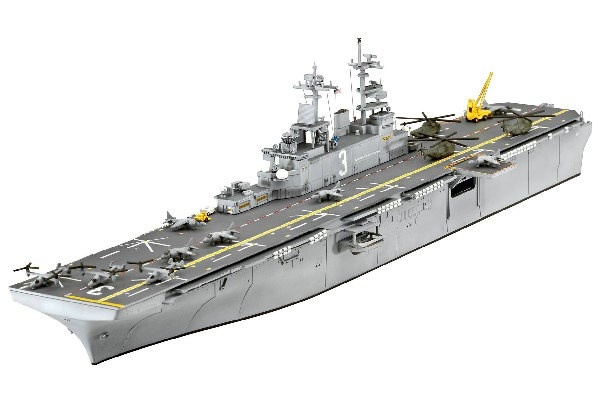 Revell Model Set Assault Carrier USS WASP CLASS i gruppen SPORT, FRITID & HOBBY / Hobby / Plastmodeller / Skepp hos TP E-commerce Nordic AB (C30633)