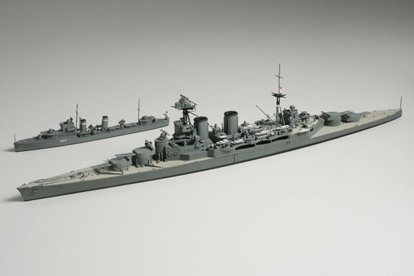 TAMIYA 1/700 British Battle Cruiser Hood & E Class Destro i gruppen SPORT, FRITID & HOBBY / Hobby / Plastmodeller / Militärfordon (Land) hos TP E-commerce Nordic AB (C31533)