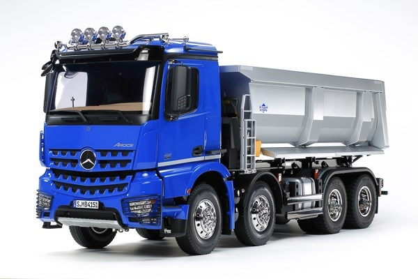 TAMIYA 1/14 R/C Mercedes-Benz Arocs 4151 8x4 Tipper Truck i gruppen LEKSAKER, BARN- & BABYPRODUKTER / Radiostyrt / Övrigt radiostyrt hos TP E-commerce Nordic AB (C31597)