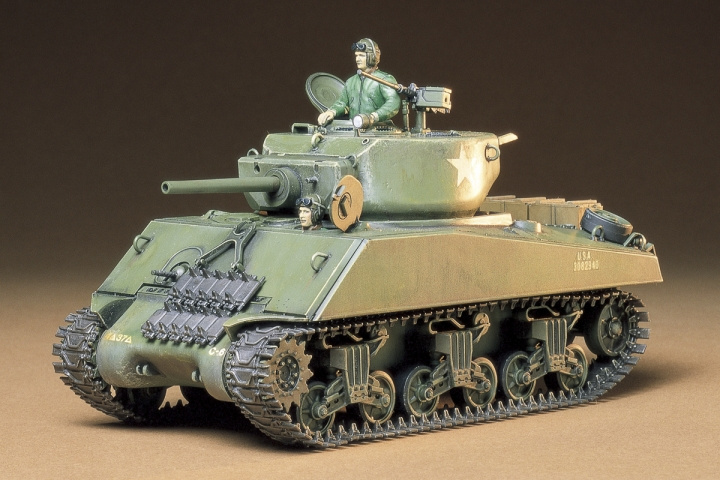 TAMIYA 1/35 U.S. Assault Tank M4A3E2 \'Jumbo\' i gruppen SPORT, FRITID & HOBBY / Hobby / Plastmodeller / Militärfordon (Land) hos TP E-commerce Nordic AB (C31812)