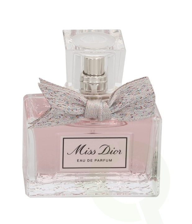 Dior Miss Dior Edp Spray 30 ml i gruppen SKÖNHET & HÄLSA / Doft & Parfym / Parfym / Parfym för henne hos TP E-commerce Nordic AB (C36351)