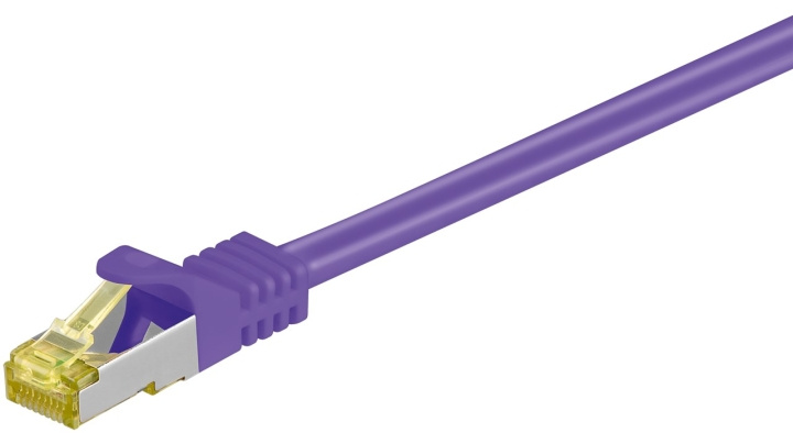 Goobay RJ45 patchkabel S/FTP (PiMF), 500 MHz, med CAT 7 råkabel, violett, 0,5 m LSZH halogenfri kabelhölje, koppar, RJ45-kontakt (CAT 6A) i gruppen DATORER & KRINGUTRUSTNING / Datorkablar / Nätverkskablar / Cat7 hos TP E-commerce Nordic AB (C39459)