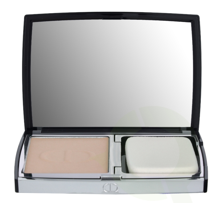 Christian Dior Dior Forever Natural Velvet Compact Foundation 10 gr #2N Neutral i gruppen SKÖNHET & HÄLSA / Makeup / Basmakeup / Foundation hos TP E-commerce Nordic AB (C41325)