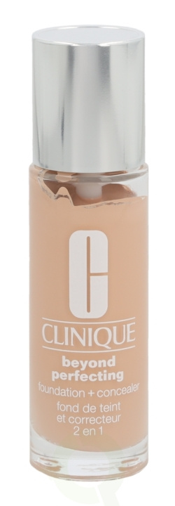 Clinique Beyond Perfecting Foundation + Concealer 30 ml CN 10 Alabaster VF/Dry Combination To Combination Oily i gruppen SKÖNHET & HÄLSA / Makeup / Basmakeup / Foundation hos TP E-commerce Nordic AB (C41364)