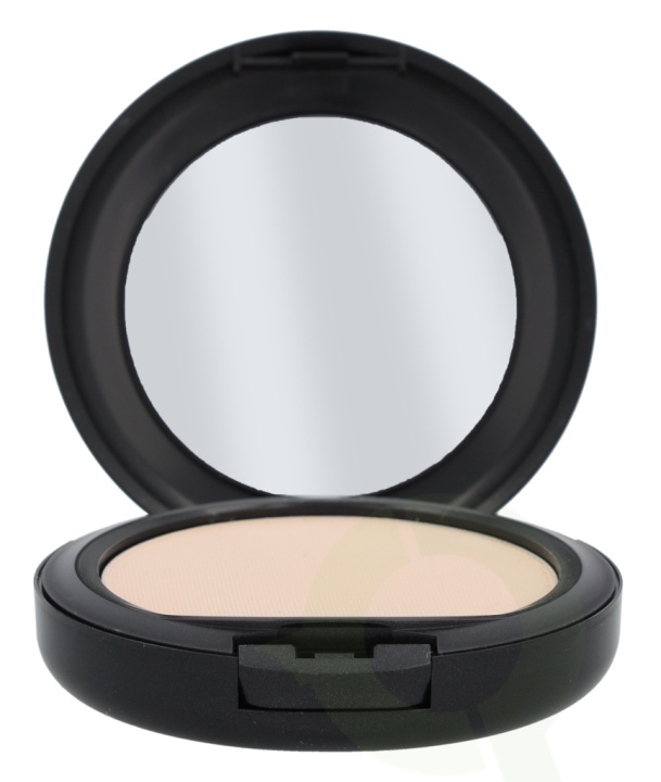 MAC Studio Fix Powder Plus Foundation 15 gr NC10 i gruppen SKÖNHET & HÄLSA / Makeup / Basmakeup / Foundation hos TP E-commerce Nordic AB (C41688)