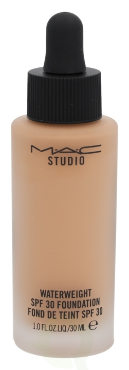 MAC Studio Waterweight Foundation SPF30 30 ml NC35 i gruppen SKÖNHET & HÄLSA / Makeup / Basmakeup / Foundation hos TP E-commerce Nordic AB (C41693)