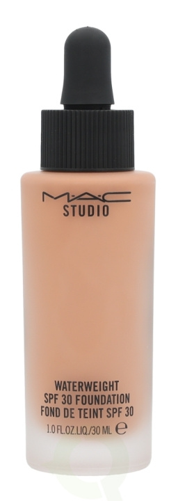 MAC Studio Waterweight Foundation SPF30 30 ml NW35 i gruppen SKÖNHET & HÄLSA / Makeup / Basmakeup / Foundation hos TP E-commerce Nordic AB (C41708)