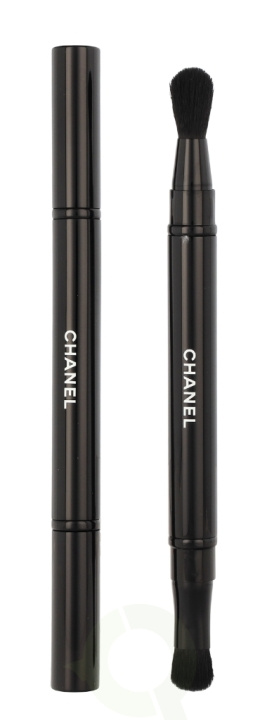 Chanel Les Pinceaux Retractable Dual-Ended Eyeshadow Brush 1 Piece #200 i gruppen SKÖNHET & HÄLSA / Makeup / Ögon & Ögonbryn / Ögonskuggor hos TP E-commerce Nordic AB (C42534)