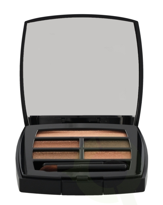 Chanel Les Beiges Healthy Glow Natural Eyeshadow Palette 4.5 gr Intense i gruppen SKÖNHET & HÄLSA / Makeup / Ögon & Ögonbryn / Ögonskuggor hos TP E-commerce Nordic AB (C42545)