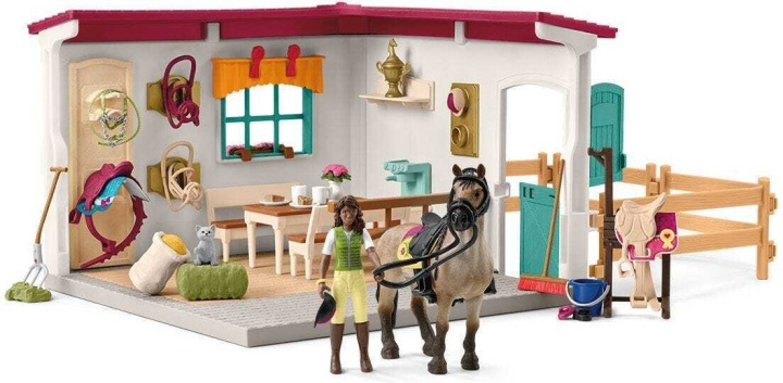 Schleich Horse Club 42591 Sadelkammare utbyggnad i gruppen LEKSAKER, BARN- & BABYPRODUKTER / Leksaker / Figurer, Miniatyrer & tillbehör hos TP E-commerce Nordic AB (C47865)