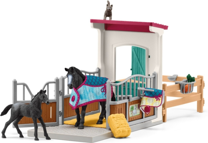 Schleich Horse Club 42611 Hästbox med sto och föl i gruppen LEKSAKER, BARN- & BABYPRODUKTER / Leksaker / Figurer & Miniatyrer hos TP E-commerce Nordic AB (C47867)