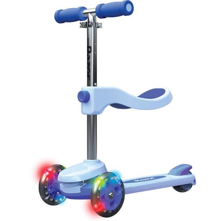 Razor Rollie Scooter Blue i gruppen LEKSAKER, BARN- & BABYPRODUKTER / Uteleksaker / Cyklar & Sparkcyklar hos TP E-commerce Nordic AB (C48235)