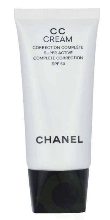 Chanel CC Cream Complete Correction SPF50 30 ml #30 Beige i gruppen SKÖNHET & HÄLSA / Hudvård / Ansiktsvård / Dagkräm hos TP E-commerce Nordic AB (C49694)