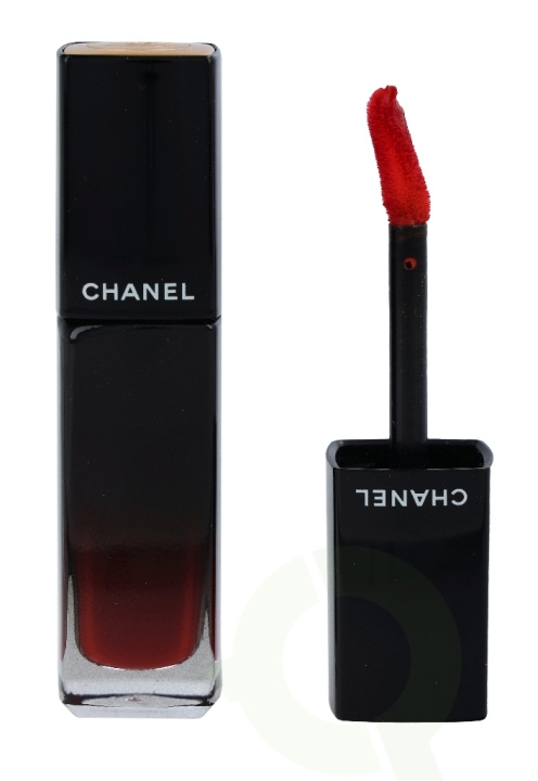 Chanel Rouge Allure Laque Ultrawear Shine Liquid Lip Colour 5.5 ml #73 Invincible i gruppen SKÖNHET & HÄLSA / Makeup / Läppar / Läppstift hos TP E-commerce Nordic AB (C49727)