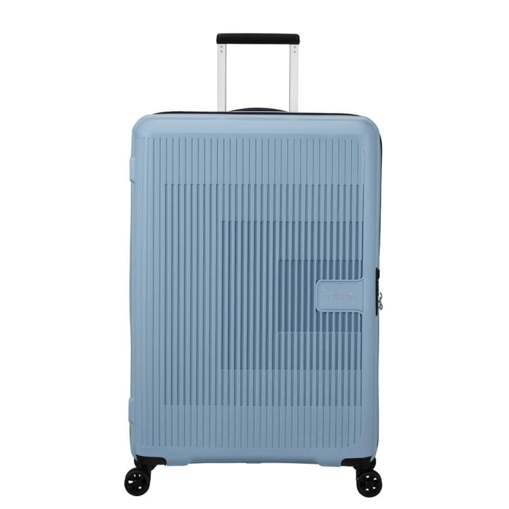 American Tourister Resväska AeroStep Spinner 77 cm Soho Grey i gruppen SPORT, FRITID & HOBBY / Resetillbehör / Resväskor hos TP E-commerce Nordic AB (C49958)