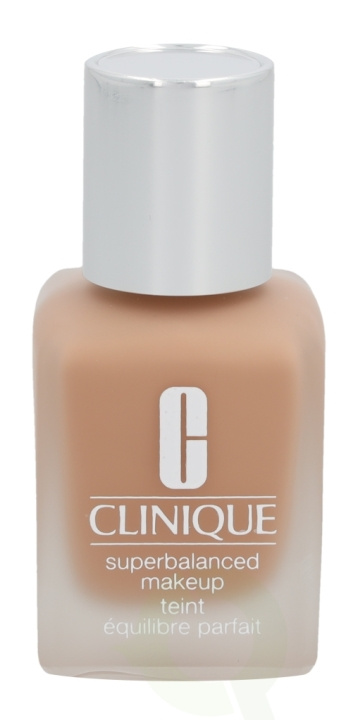 Clinique Superbalanced Makeup 30 ml CN63.5 Linen i gruppen SKÖNHET & HÄLSA / Makeup / Basmakeup / Foundation hos TP E-commerce Nordic AB (C50092)