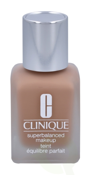 Clinique Superbalanced Makeup 30 ml CN40 Cream Chamois (VF) i gruppen SKÖNHET & HÄLSA / Makeup / Basmakeup / Foundation hos TP E-commerce Nordic AB (C50094)