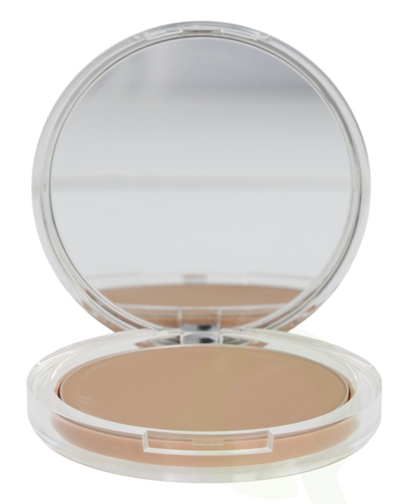 Clinique Almost Powder Make-Up SPF15 10 gr #05 Medium - All Skin Types i gruppen SKÖNHET & HÄLSA / Makeup / Basmakeup / Puder hos TP E-commerce Nordic AB (C50159)