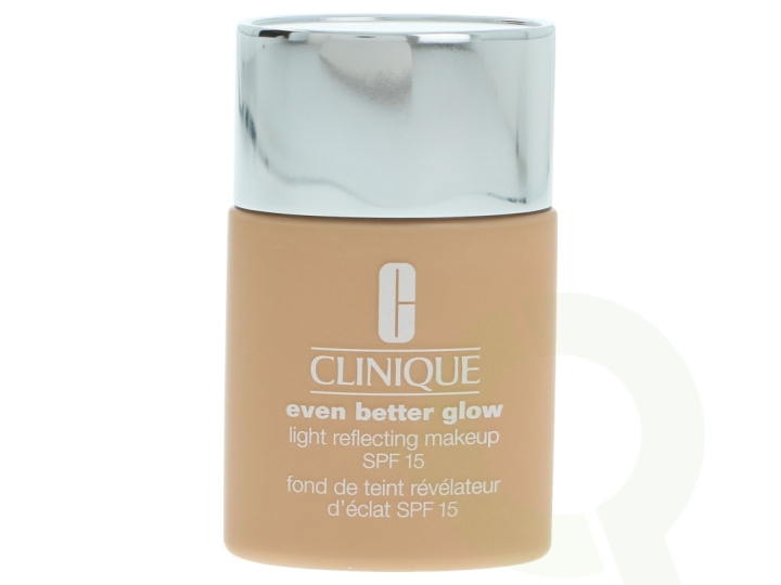 Clinique Even Better Glow Light Reflecting Makeup SPF15 30 ml WN12 Meringue i gruppen SKÖNHET & HÄLSA / Makeup / Basmakeup / Foundation hos TP E-commerce Nordic AB (C50249)