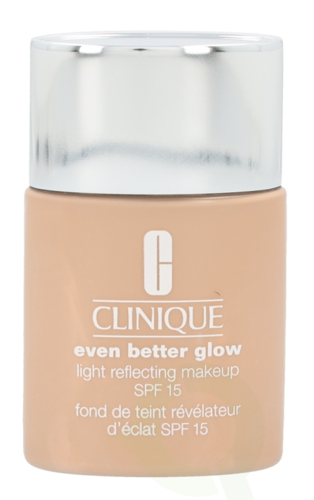 Clinique Even Better Glow Light Reflecting Makeup SPF15 30 ml CN40 Cream Chamois i gruppen SKÖNHET & HÄLSA / Makeup / Basmakeup / Foundation hos TP E-commerce Nordic AB (C50252)
