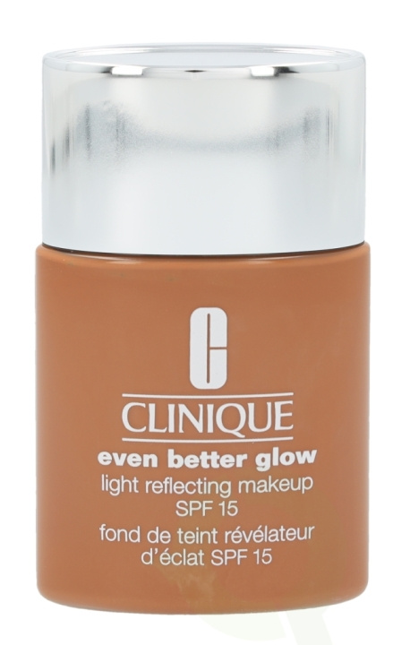 Clinique Even Better Glow Light Reflecting Makeup SPF15 30 ml WN114 Golden i gruppen SKÖNHET & HÄLSA / Makeup / Basmakeup / Foundation hos TP E-commerce Nordic AB (C50256)