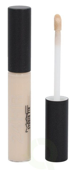 MAC Studio Fix 24-Hour Smooth Wear Concealer 7 ml NC10 i gruppen SKÖNHET & HÄLSA / Makeup / Basmakeup / Concealer hos TP E-commerce Nordic AB (C53770)
