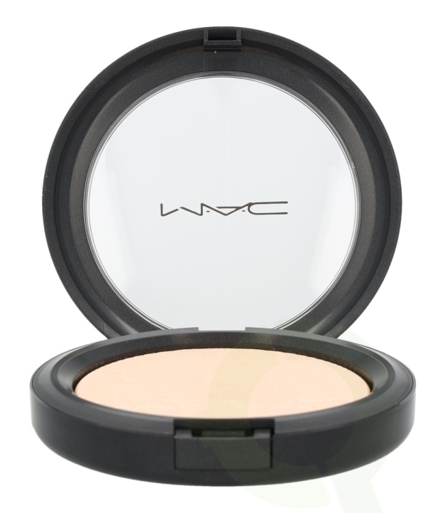 MAC Extra Dimension Skinfinish 9 g Double Gleam i gruppen SKÖNHET & HÄLSA / Makeup / Basmakeup / Contour/Highlight hos TP E-commerce Nordic AB (C53909)