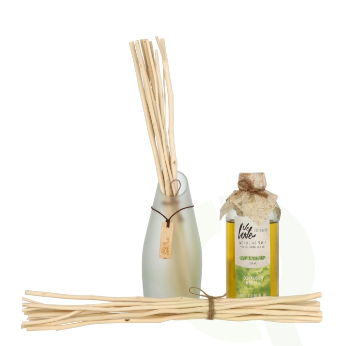 We Love The Planet 100% Essential Oil Diffuser 200 ml Warm Winter i gruppen SKÖNHET & HÄLSA / Doft & Parfym / Övrig doft / Doftspridare hos TP E-commerce Nordic AB (C58707)