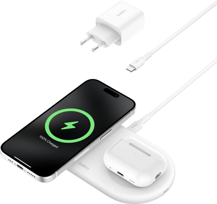 Belkin BoostCharge Pro 2-i-1 Qi2 laddningsplatta, vit i gruppen SMARTPHONE & SURFPLATTOR / Laddare & Kablar / Trådlösa Qi laddare hos TP E-commerce Nordic AB (C58924)